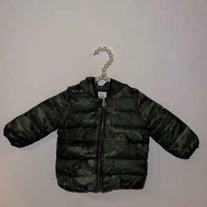 Unisex Gap Fatigue Puffer with ears